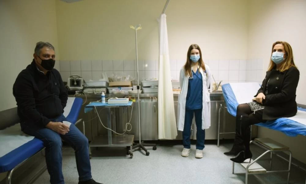 Κορονοϊός: Ξεκίνησαν και στην Πάτρα οι εμβολιασμοί-Εμβολιάστηκε η Ζ.Ράπτη
